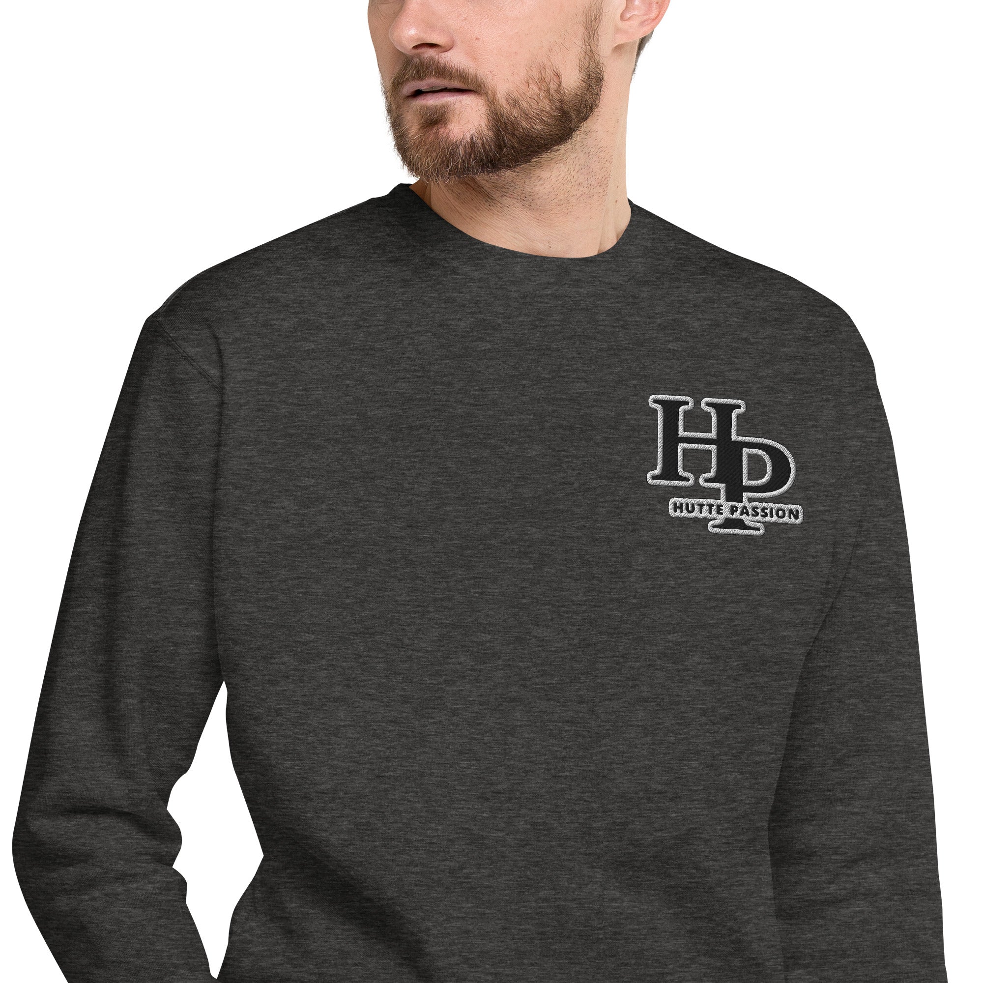 Collection Black : Sweat à col rond broderie plus poignet